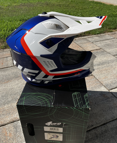 Preview: Helm Motocross UFO Erwachsene Weiß-Blau Rot